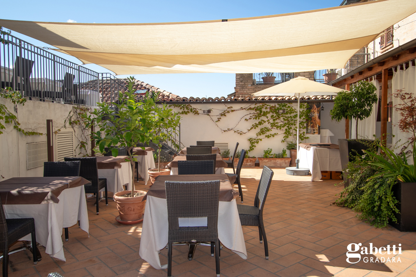 Attivit� commerciale Ristorante e pizzeria in vendita a Gradara