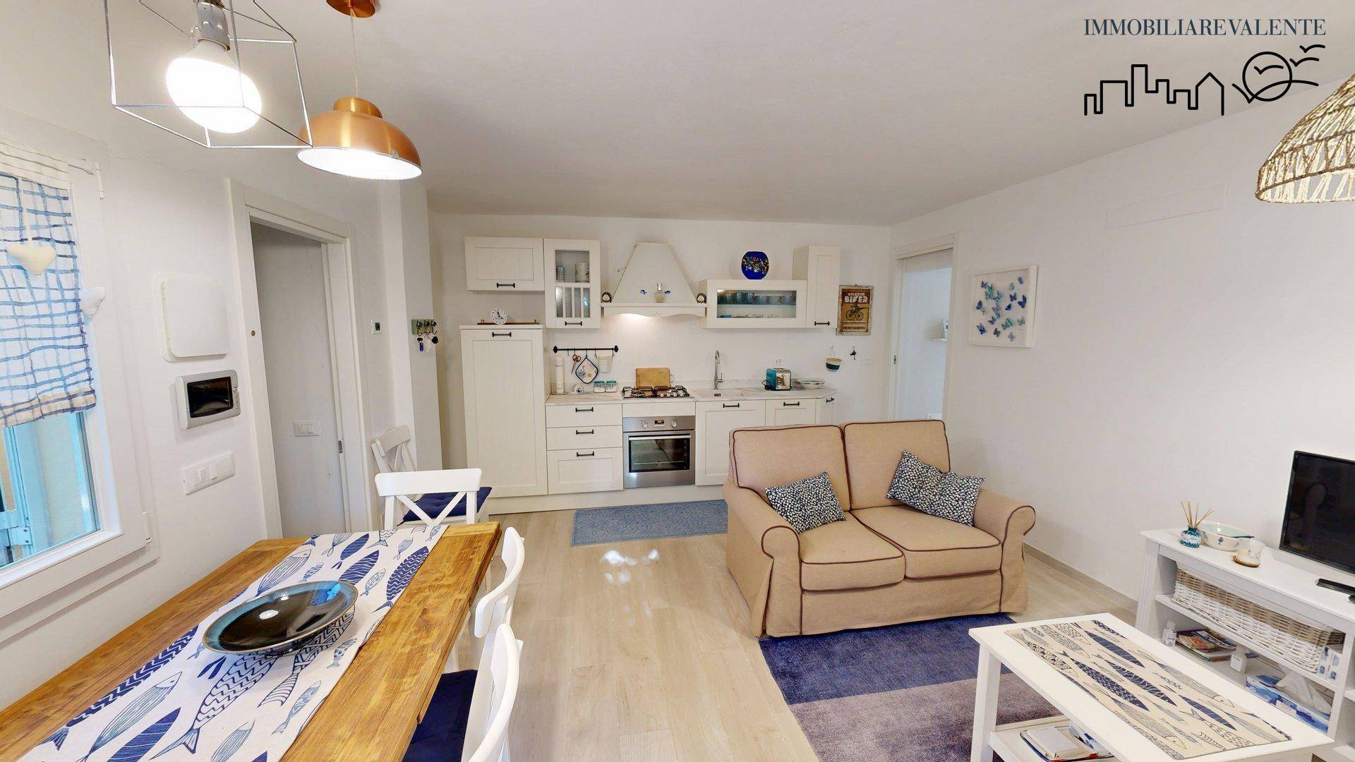 Appartamento in vendita a Finale Ligure, Finale Marina