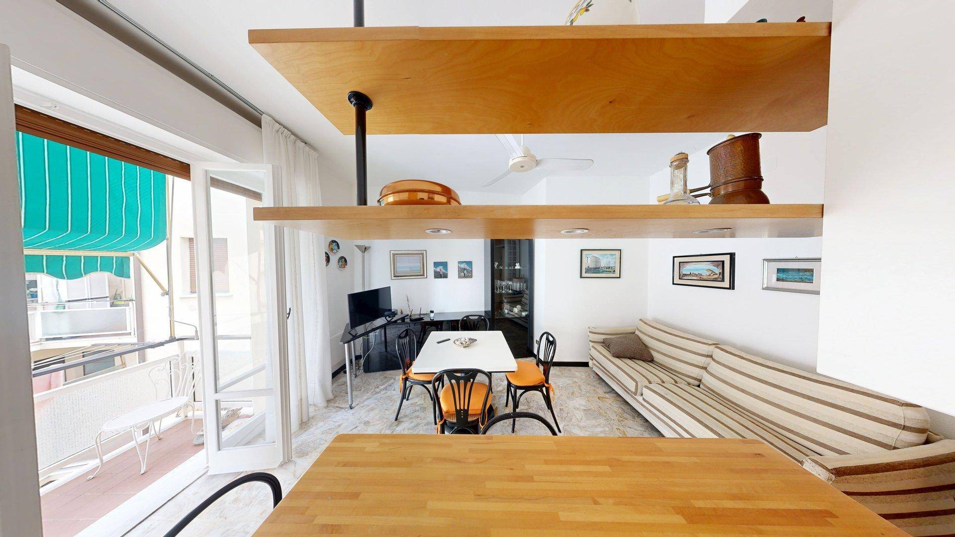 Appartamento in vendita a Finale Ligure, Finale Pia