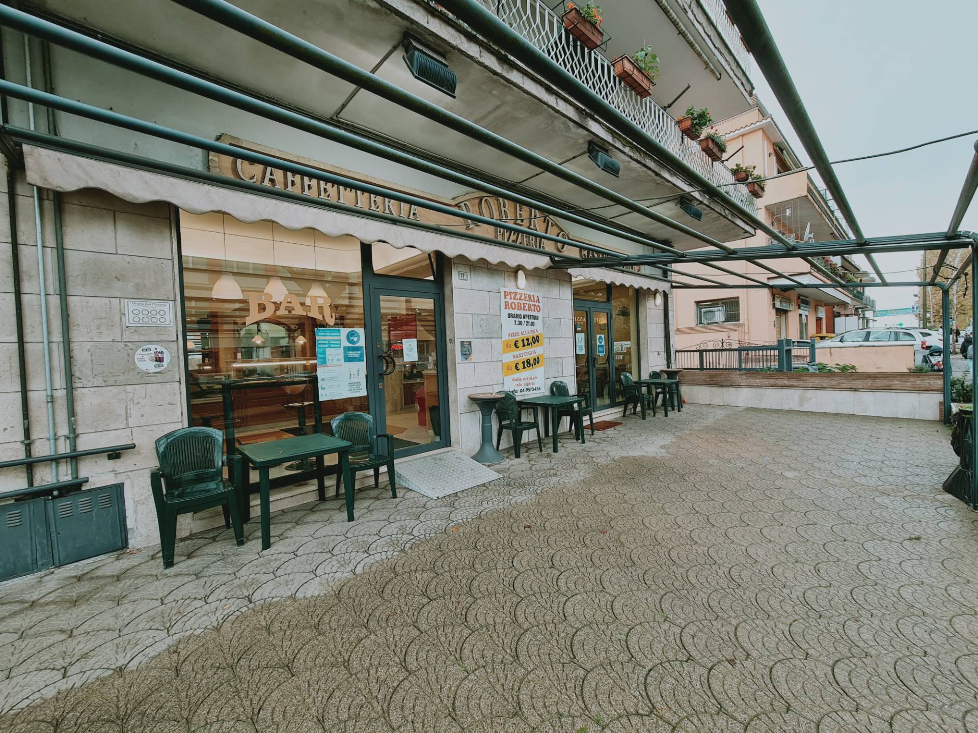 Locale commerciale in vendita a Palestrina