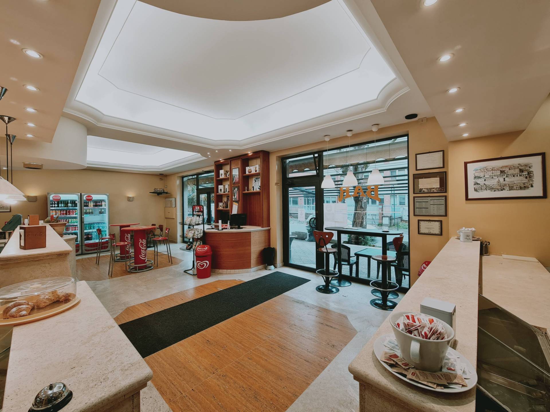 Locale commerciale in vendita a Palestrina