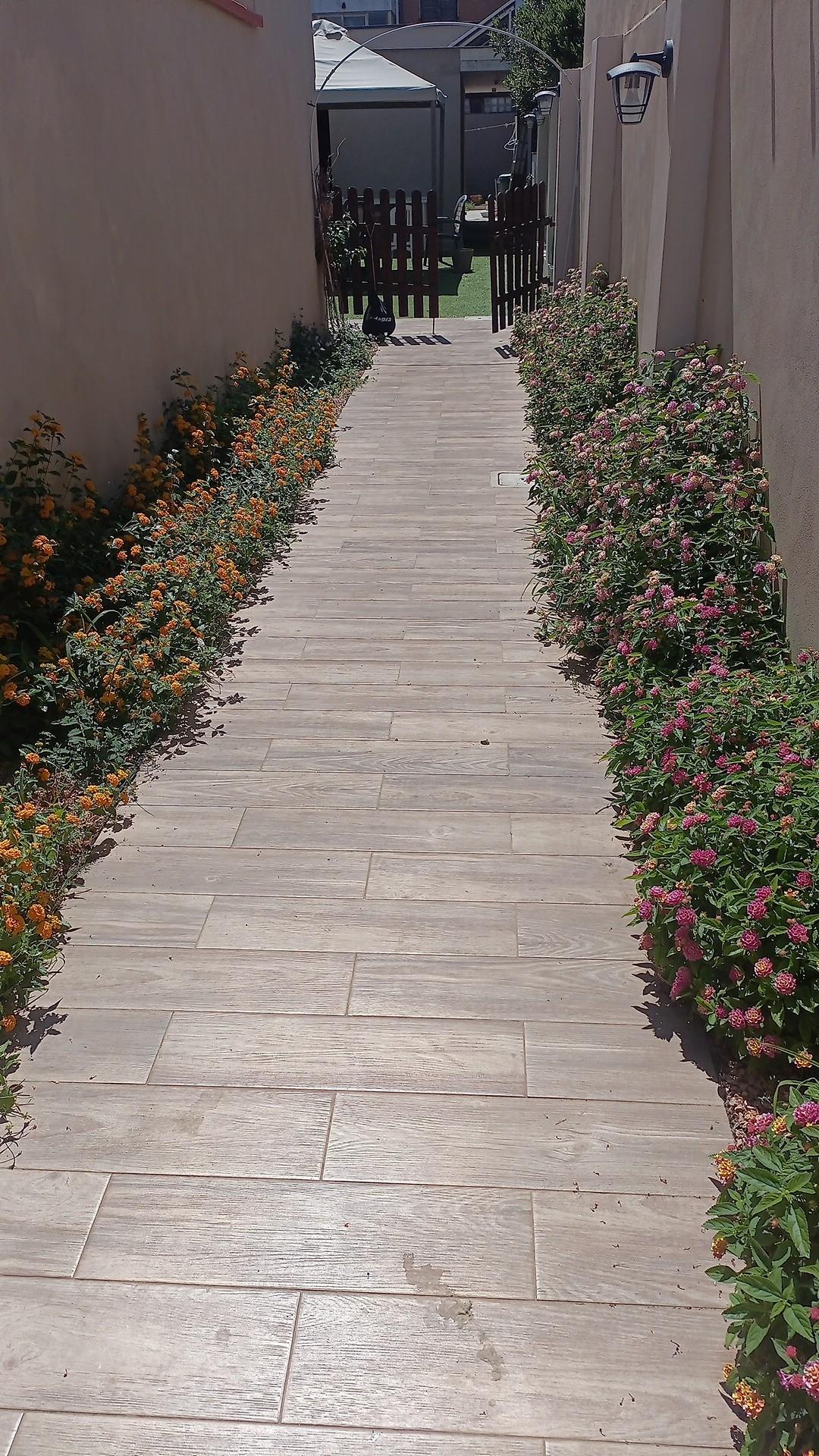 Casa indipendente con giardino, Pisa marina di