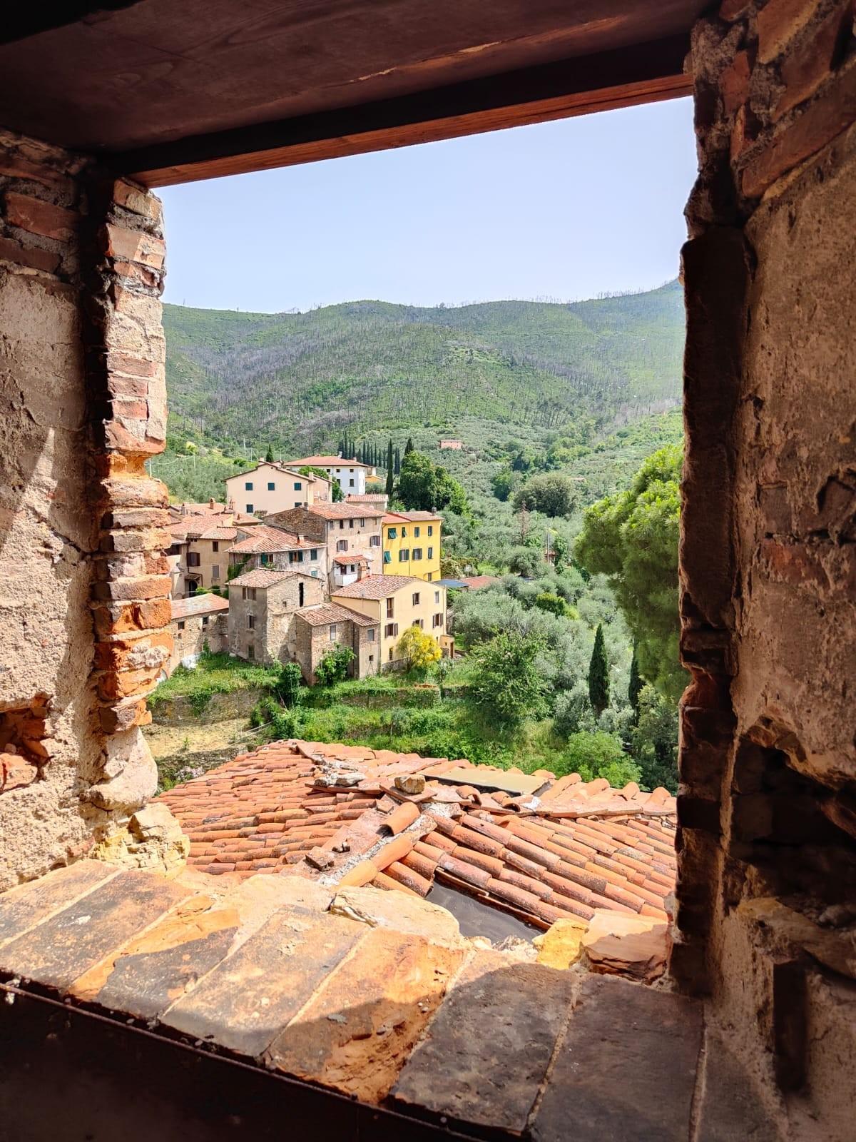 Rustico con giardino, Calci montemagno