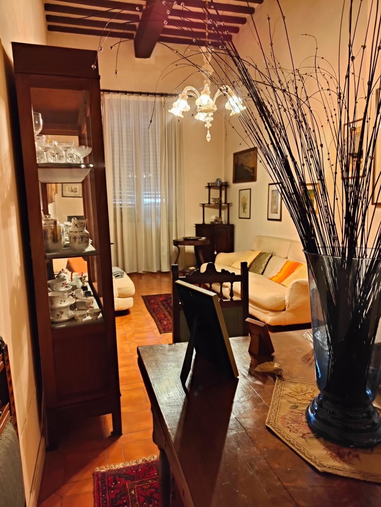 Appartamento da ristrutturare, Pisa borgo stretto