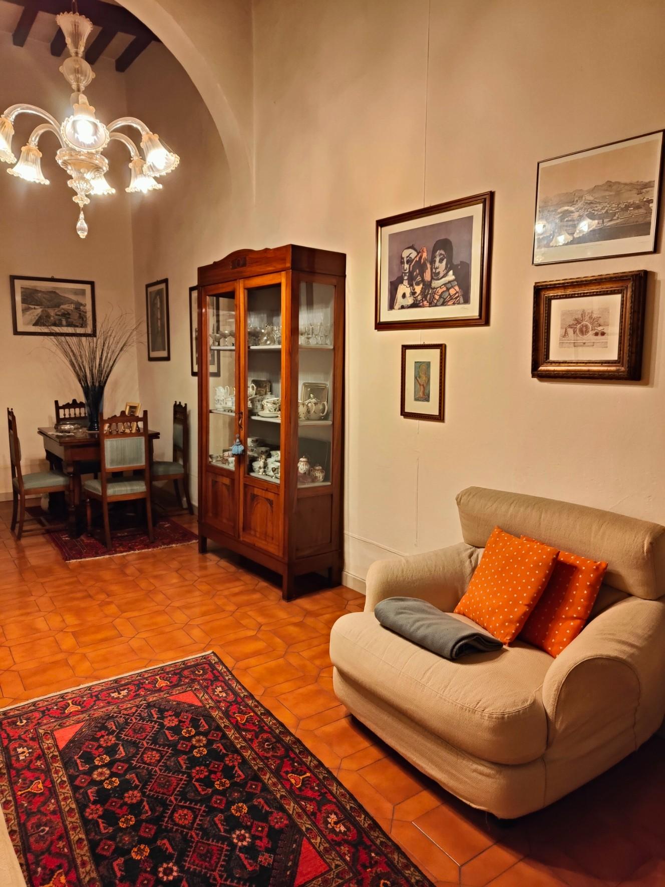 Appartamento da ristrutturare, Pisa borgo stretto