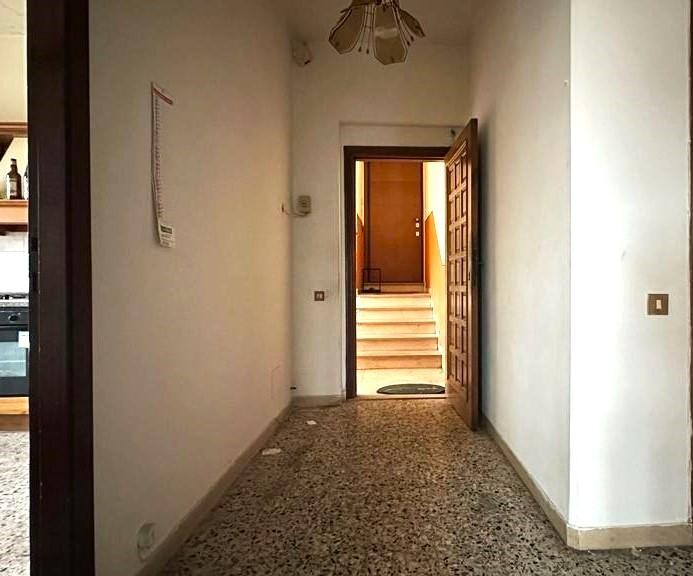 Appartamento con terrazzo, Pisa porta a lucca