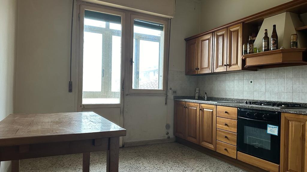 Appartamento con terrazzo, Pisa porta a lucca