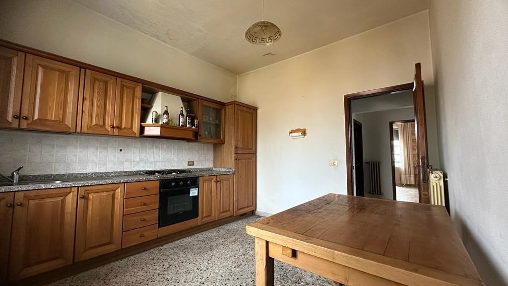 Appartamento con terrazzo, Pisa porta a lucca