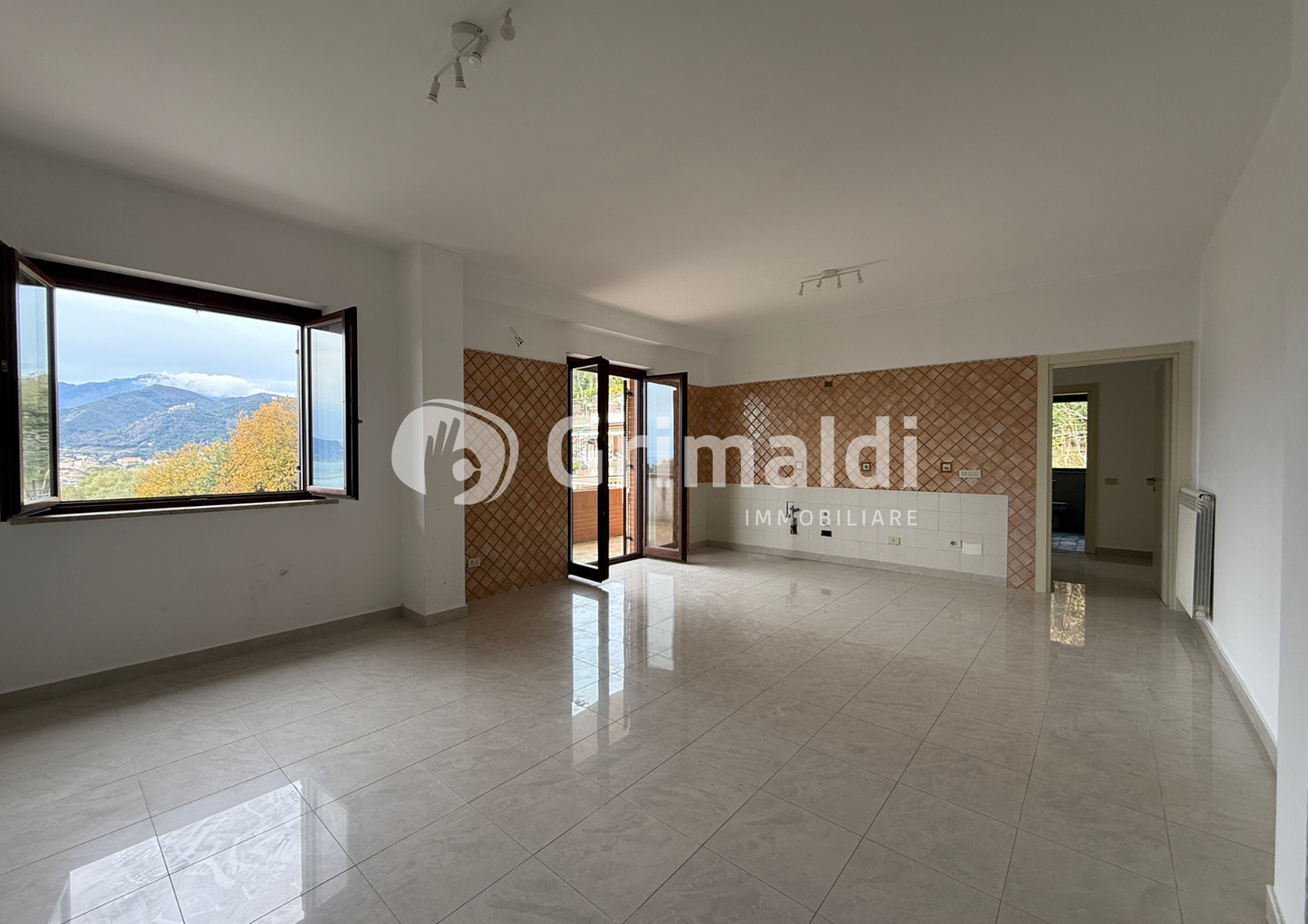 Quadrilocale vista mare a Salerno