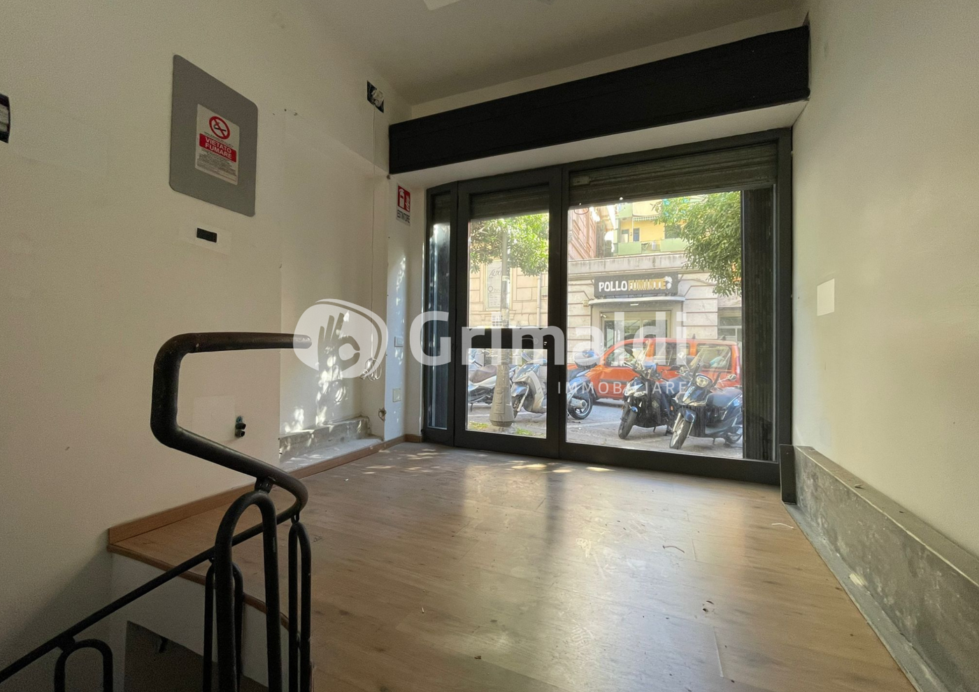 Negozio in affitto a Salerno