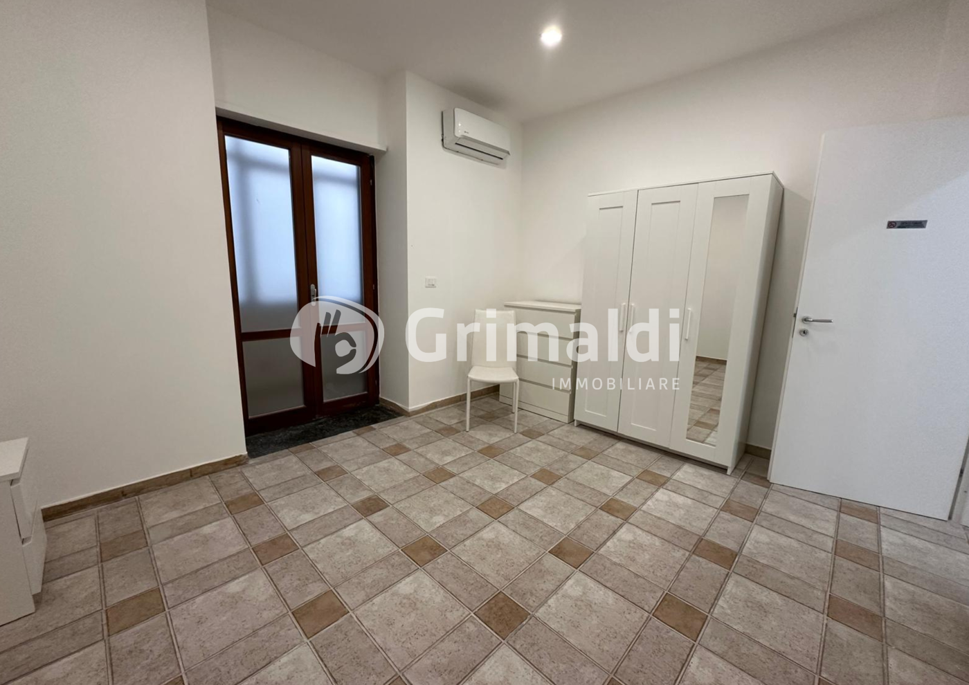 Attivit� commerciale Albergo in affitto/gestione a Battipaglia