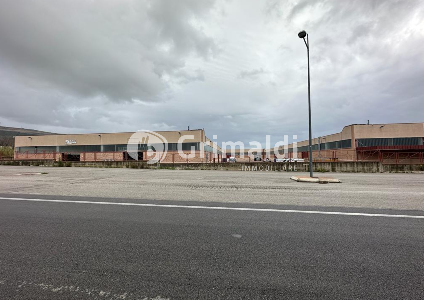 Capannone in affitto a Battipaglia