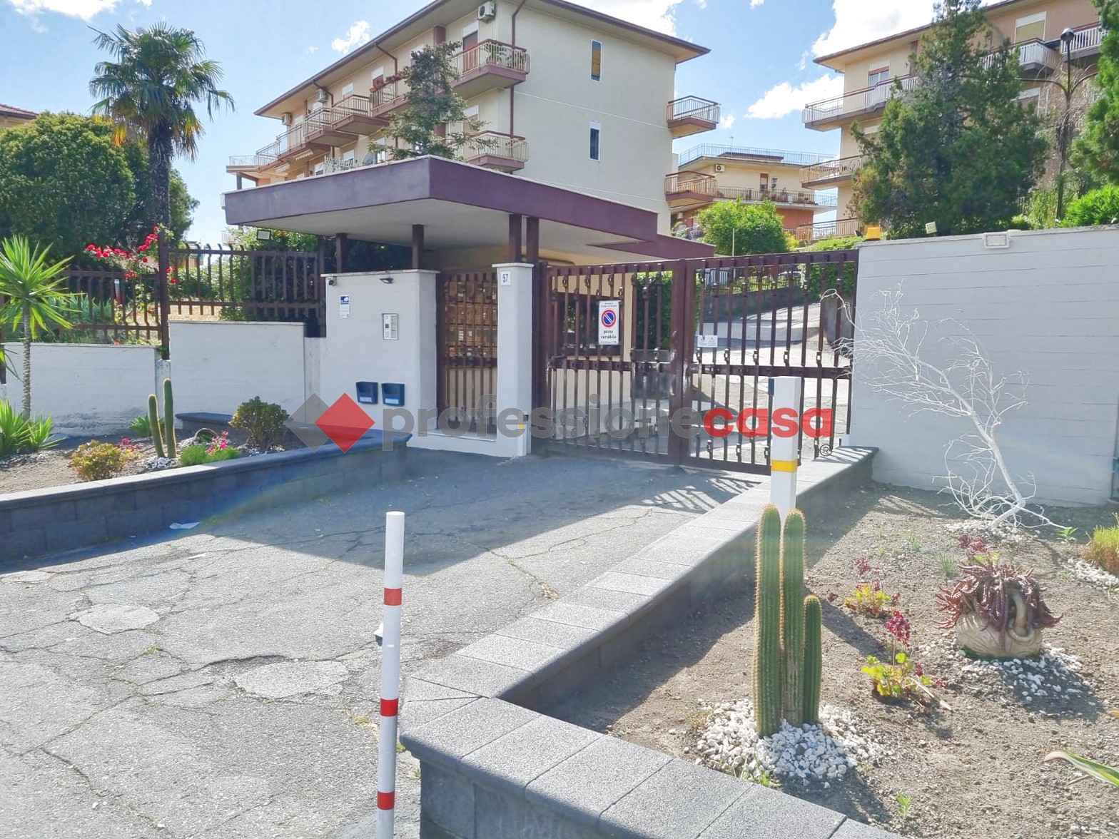 Appartamento in vendita a Gravina di Catania