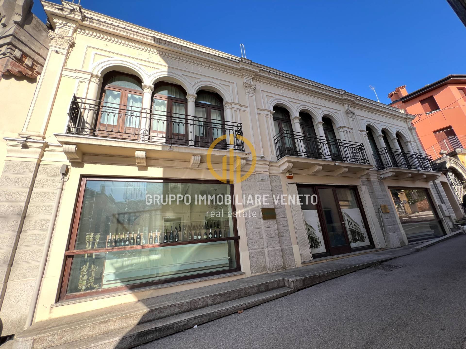 Studio/Ufficio in vendita a Valdobbiadene