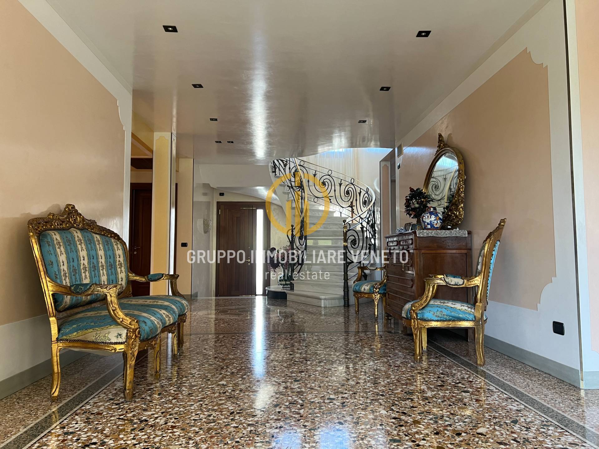 Villa in vendita a Treviso, S. Maria del Rovere