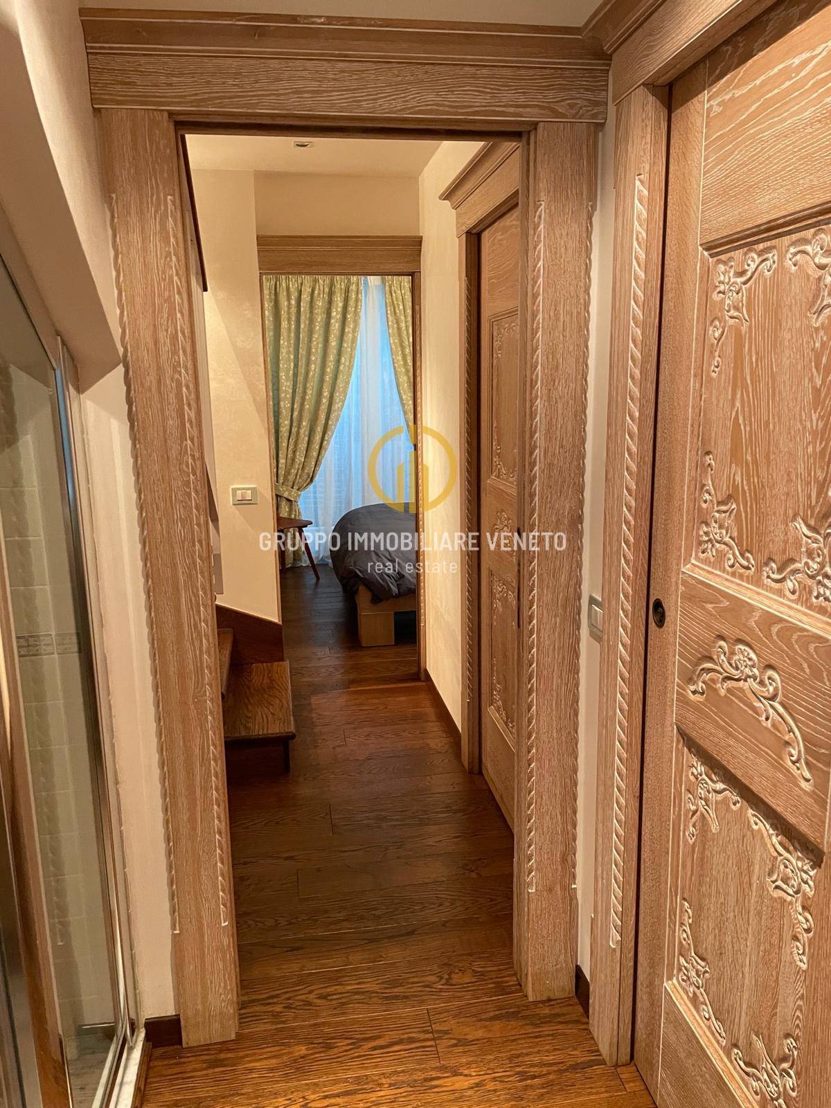 Palazzetto in vendita a Cortina d'Ampezzo