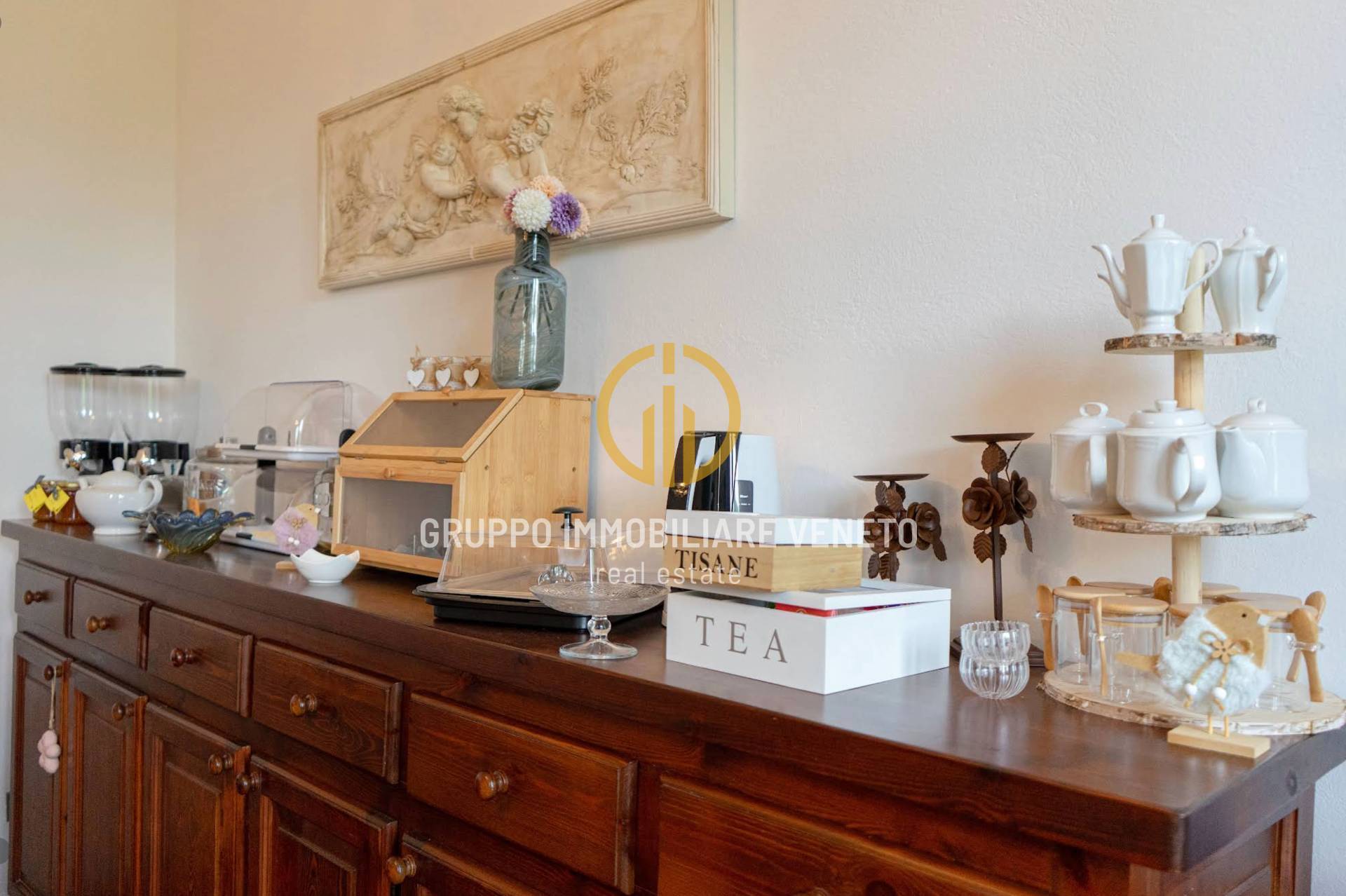Locale commerciale in vendita a Pieve del Grappa