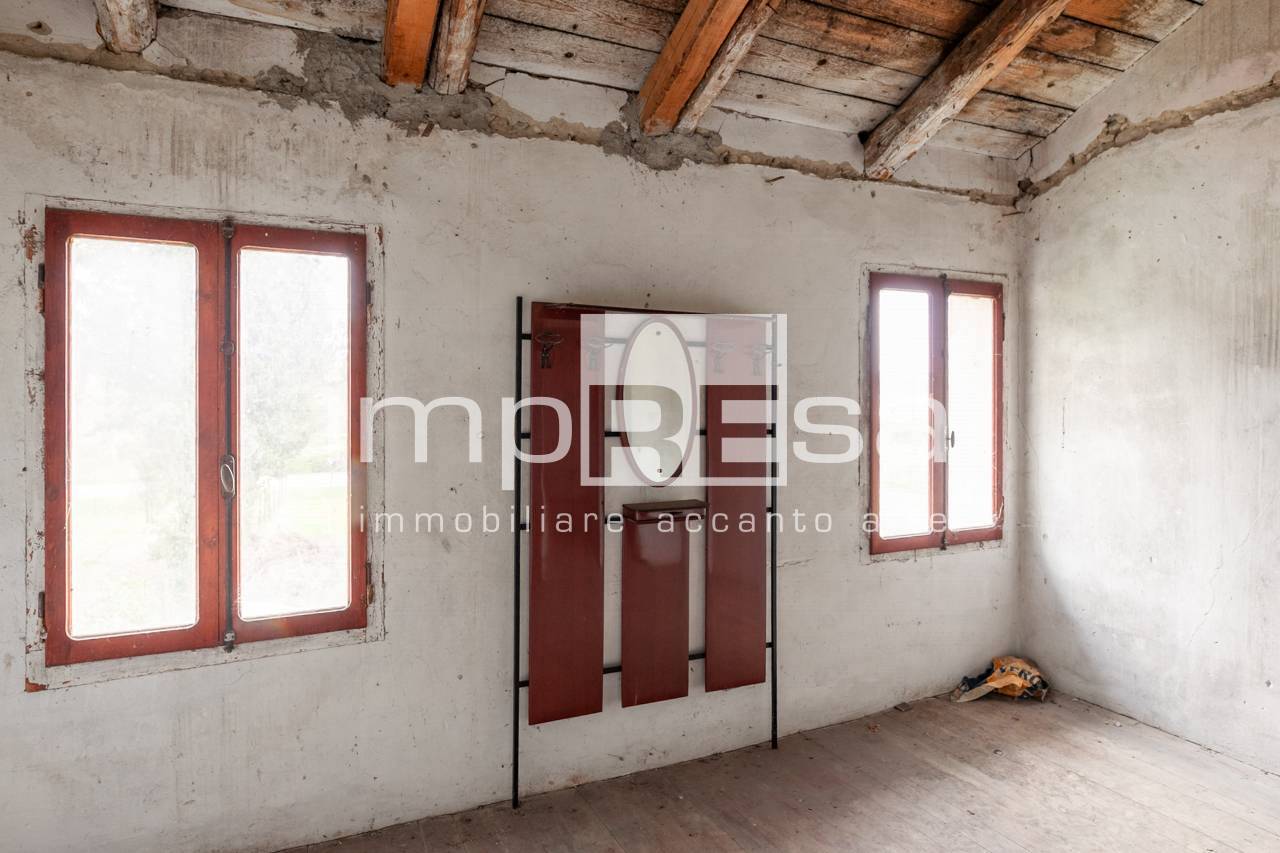 Rustico/Casale in vendita a Ponte di Piave, Negrisia