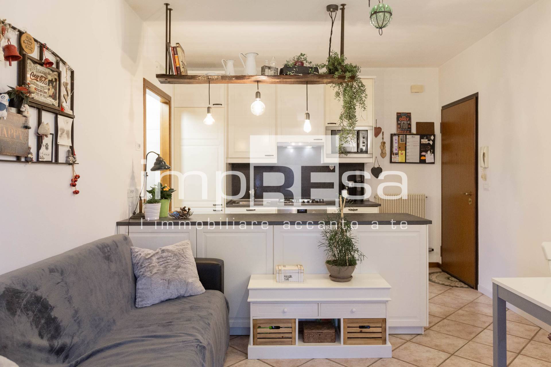 Appartamento in vendita a Salgareda, Centro