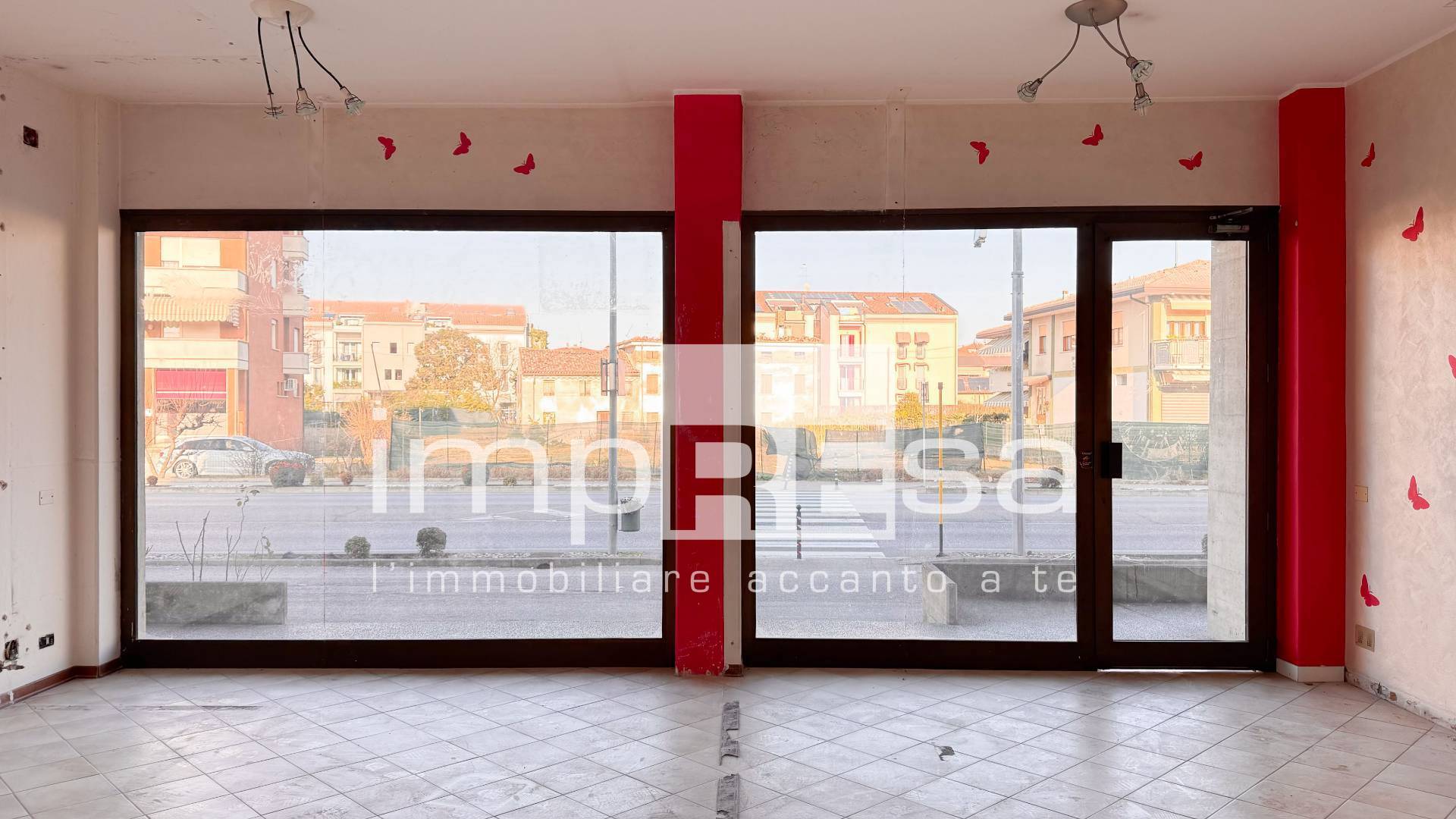 Negozio in vendita a Gorgo al Monticano