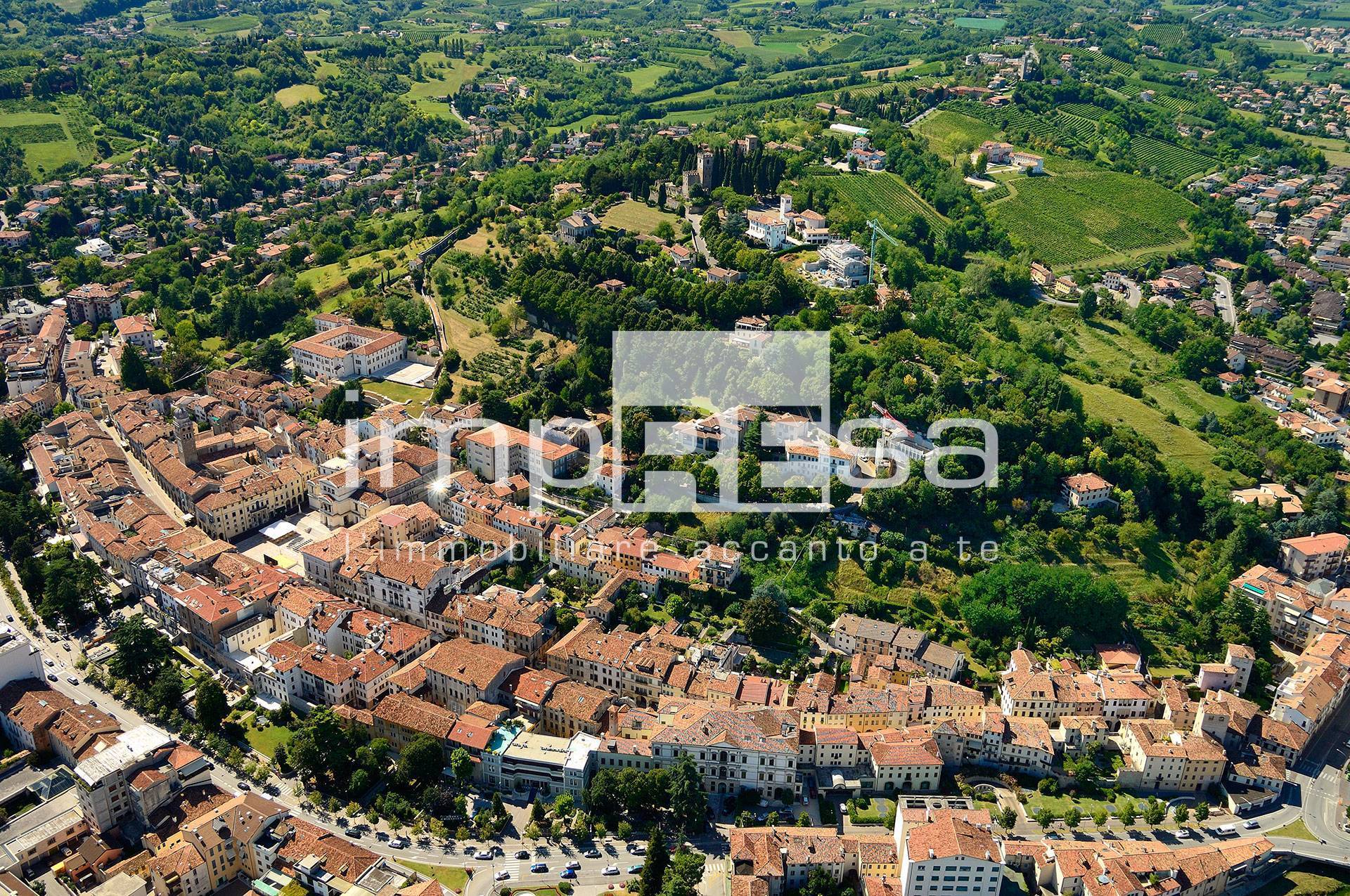 Abbinata/Bifamiliare in vendita a Conegliano