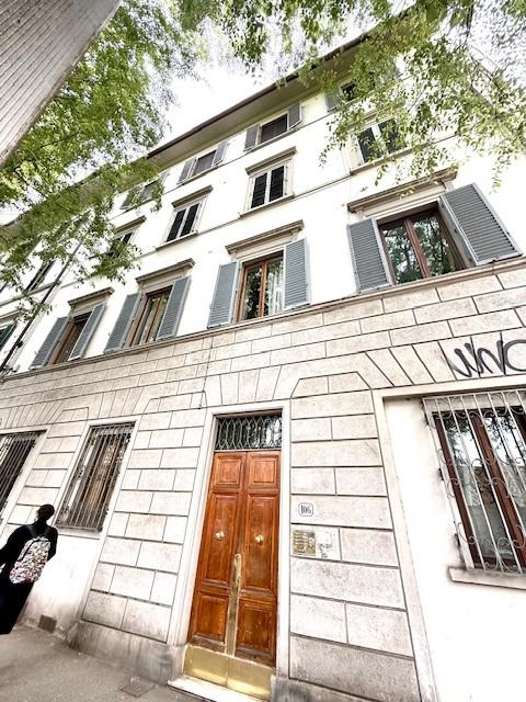 Appartamento da ristrutturare, Firenze piazzale michelangelo