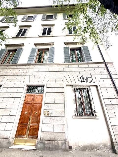 Appartamento da ristrutturare, Firenze piazzale michelangelo