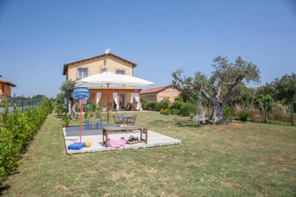 Casa indipendente con giardino, Rocca San Giovanni periferia