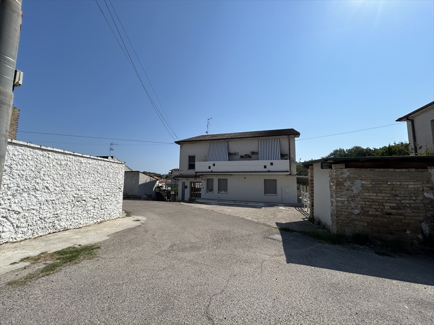 Quadrilocale ristrutturato in via caldarelli, San Giovanni Teatino