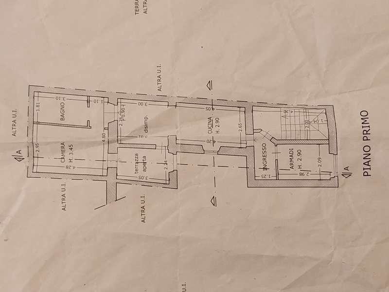 Trilocale con terrazzo a Camaiore