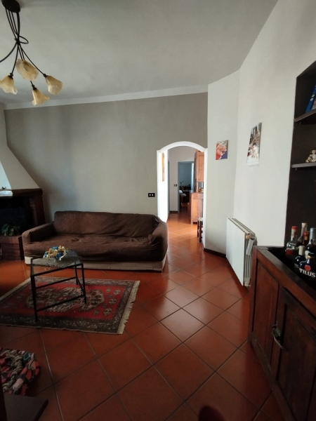 Quadrilocale in vendita a Carrara