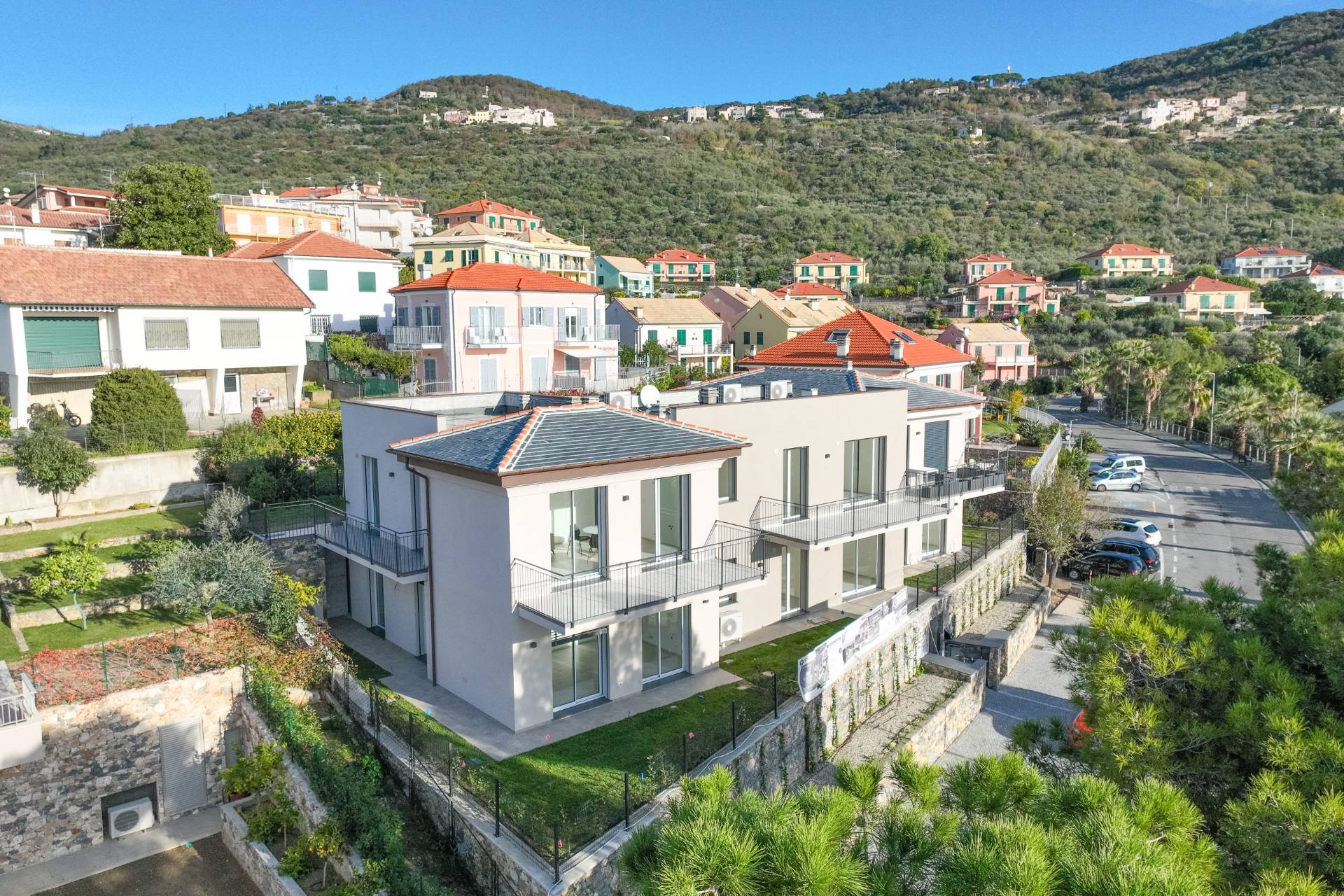 Appartamento in vendita a Borgio Verezzi, Borgio