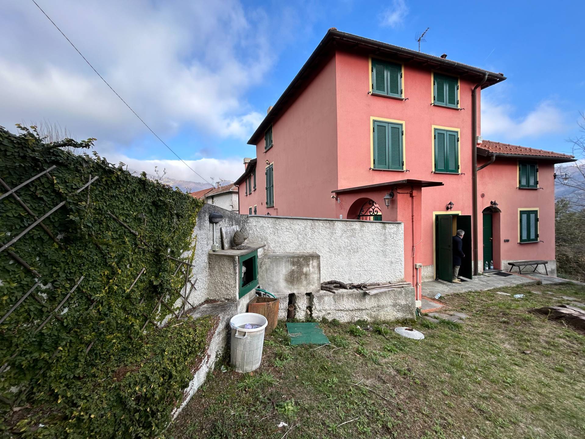 Appartamento in vendita a Serra Ricc, Valleregia