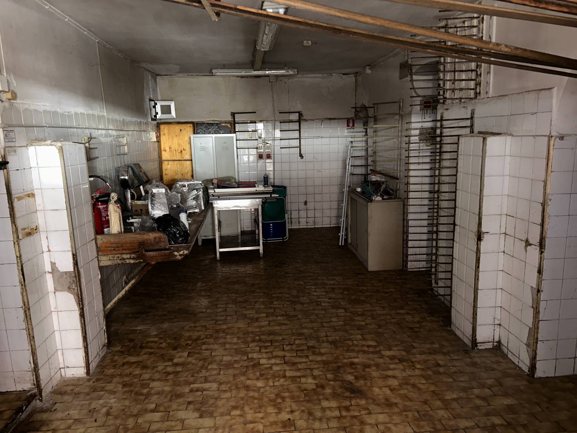 Laboratorio in vendita a Genova, Molassana