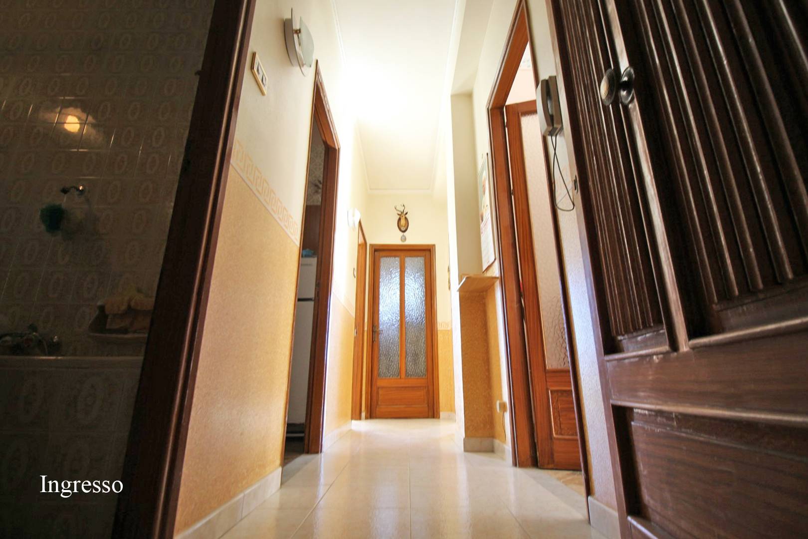 Appartamento in vendita a Piana degli Albanesi