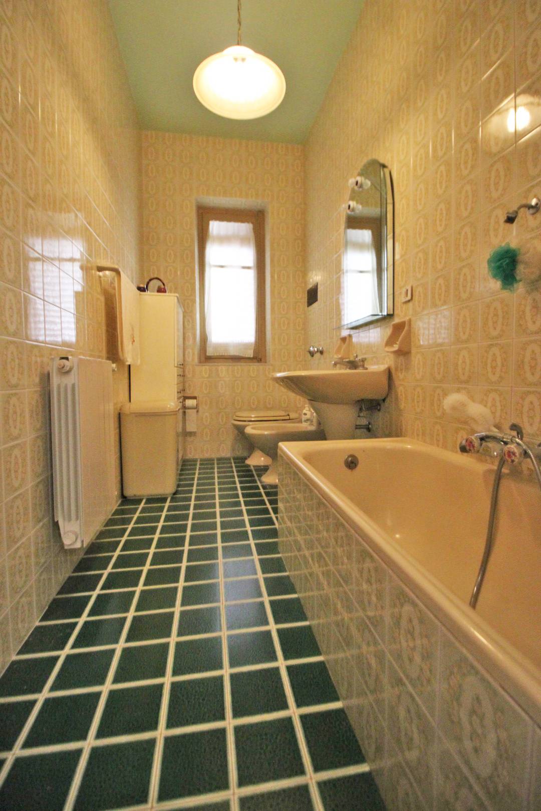 Appartamento in vendita a Piana degli Albanesi