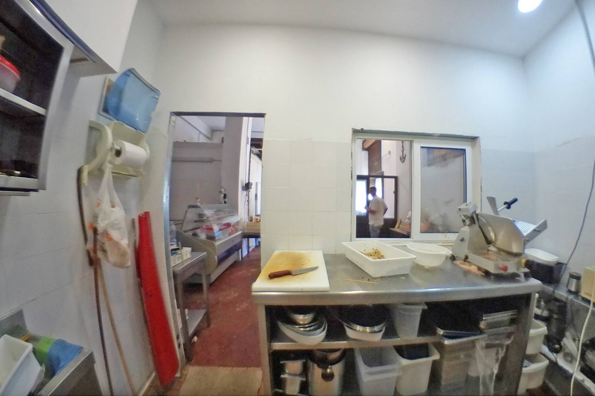 Locale commerciale in vendita a Palermo