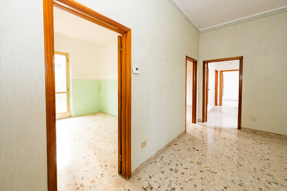 Quadrilocale da ristrutturare in via pasquale d'angelo snc, Chieti