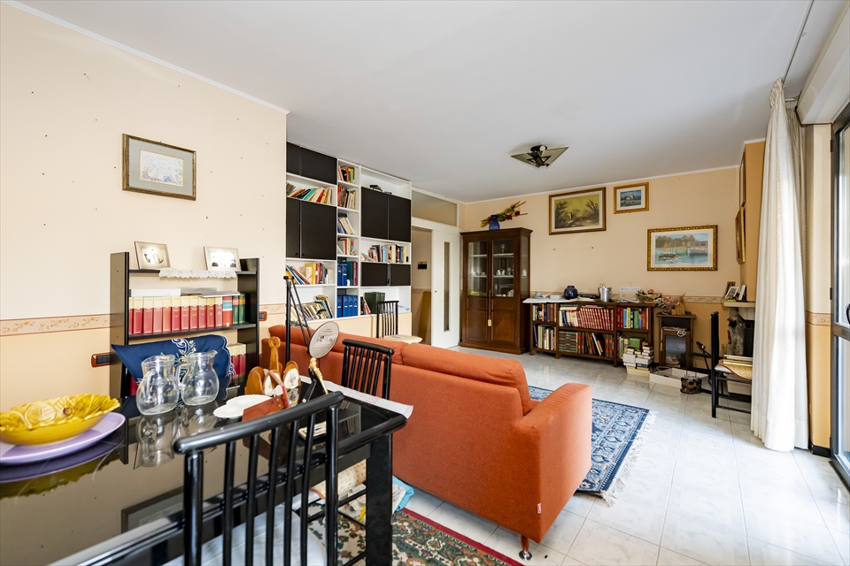 Quadrilocale con box in via giuseppe verdi 95, Chieti