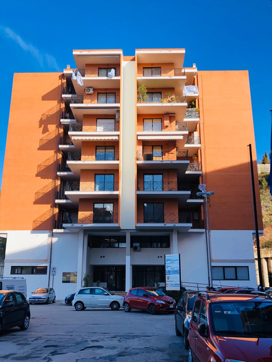 Appartamento in vendita in via d. spezioli 16, Chieti