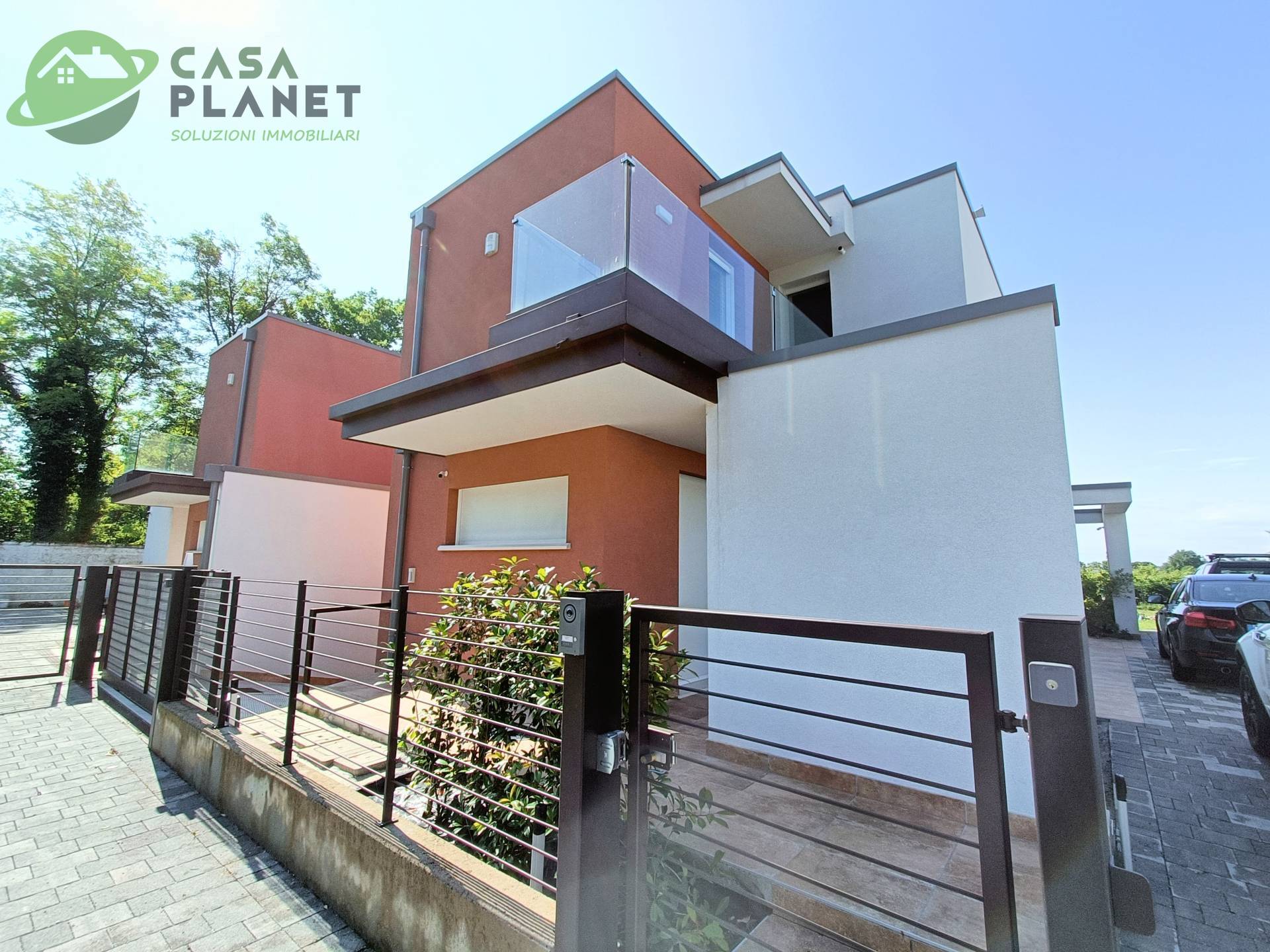 Abbinata/Bifamiliare in vendita a Mogliano Veneto, Marocco