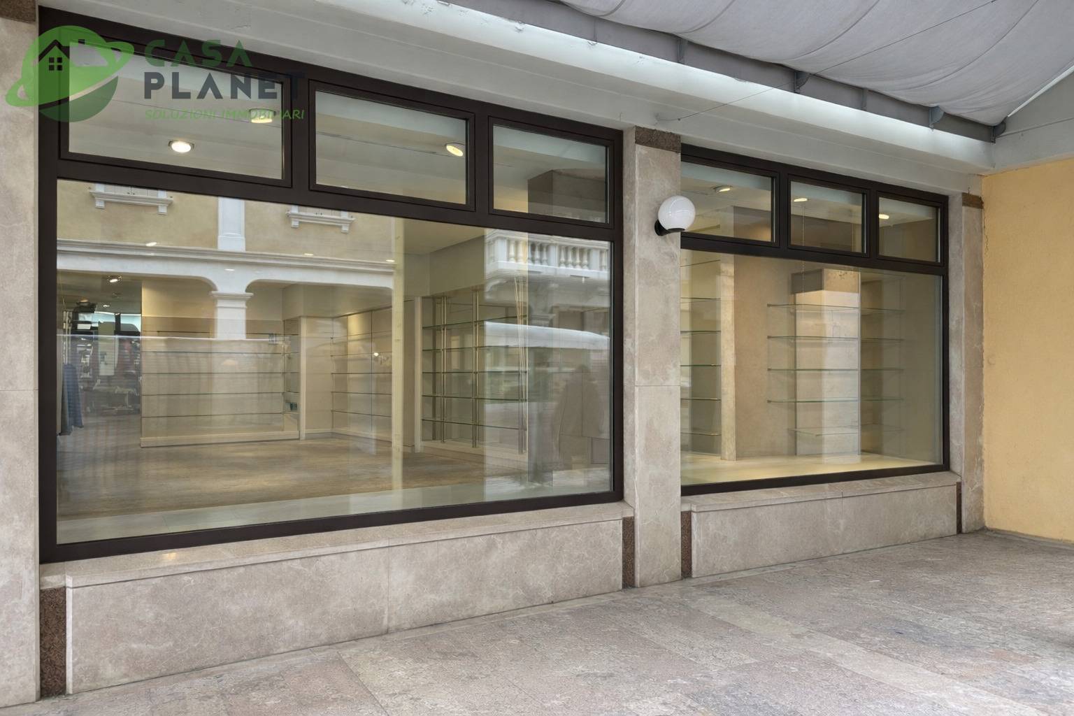 Locale commerciale in affitto a Mogliano Veneto