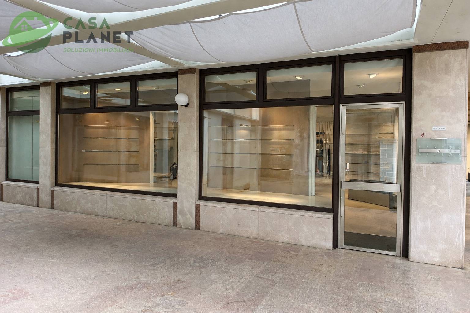 Locale commerciale in affitto a Mogliano Veneto