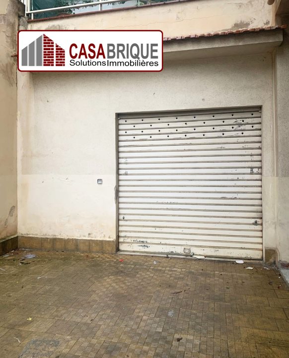 Box/Garage 25mq in vendita a Bagheria