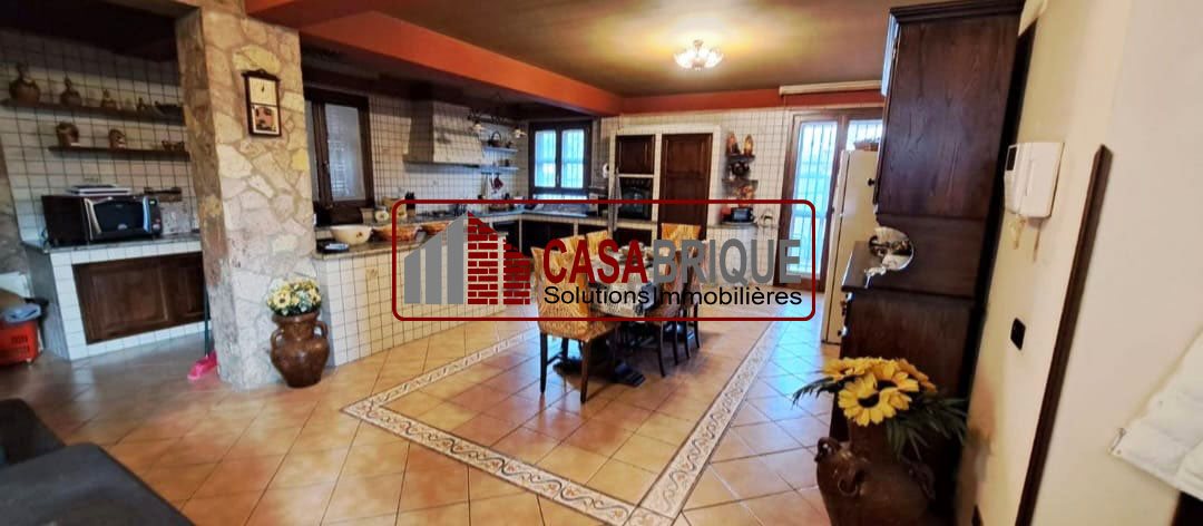 Villa in vendita a Palermo