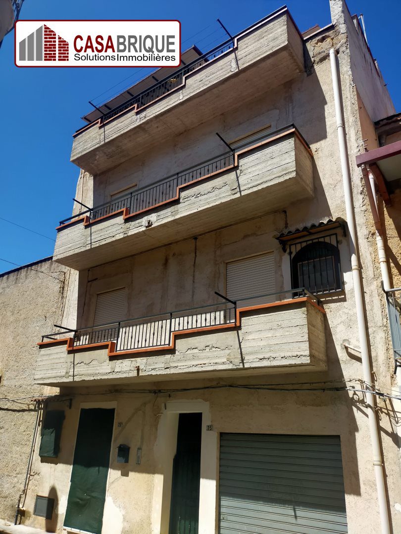 Villa in vendita a Altavilla Milicia