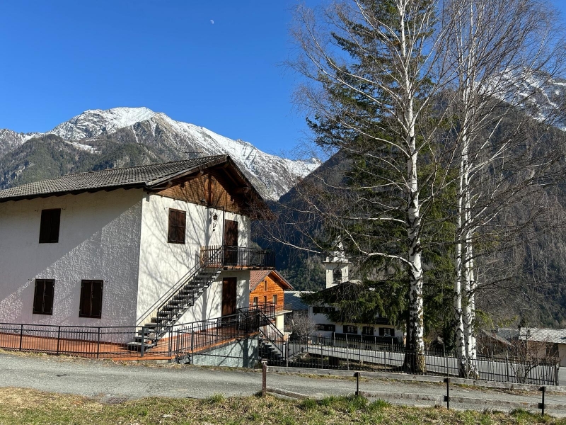 Villa in vendita a Challand-Saint-Anselme