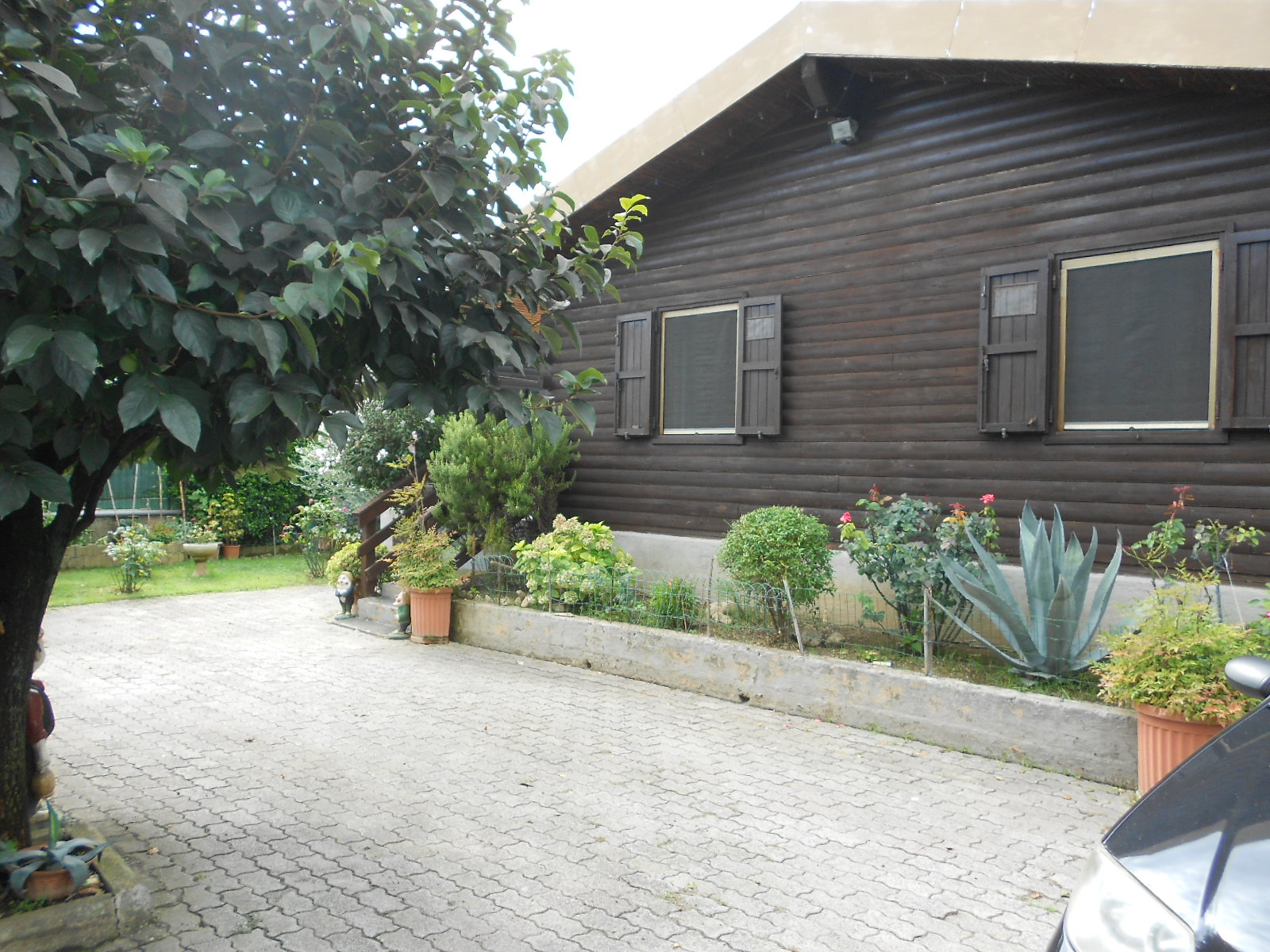 Casa indipendente con giardino, Massa alteta