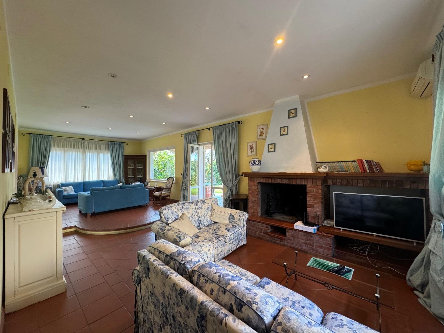 Villa in vendita a Forte dei Marmi