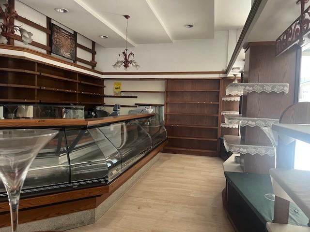 Locale commerciale in vendita, Massa centro